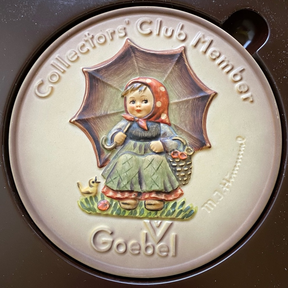 Goebels Ceramic Hummel Plate